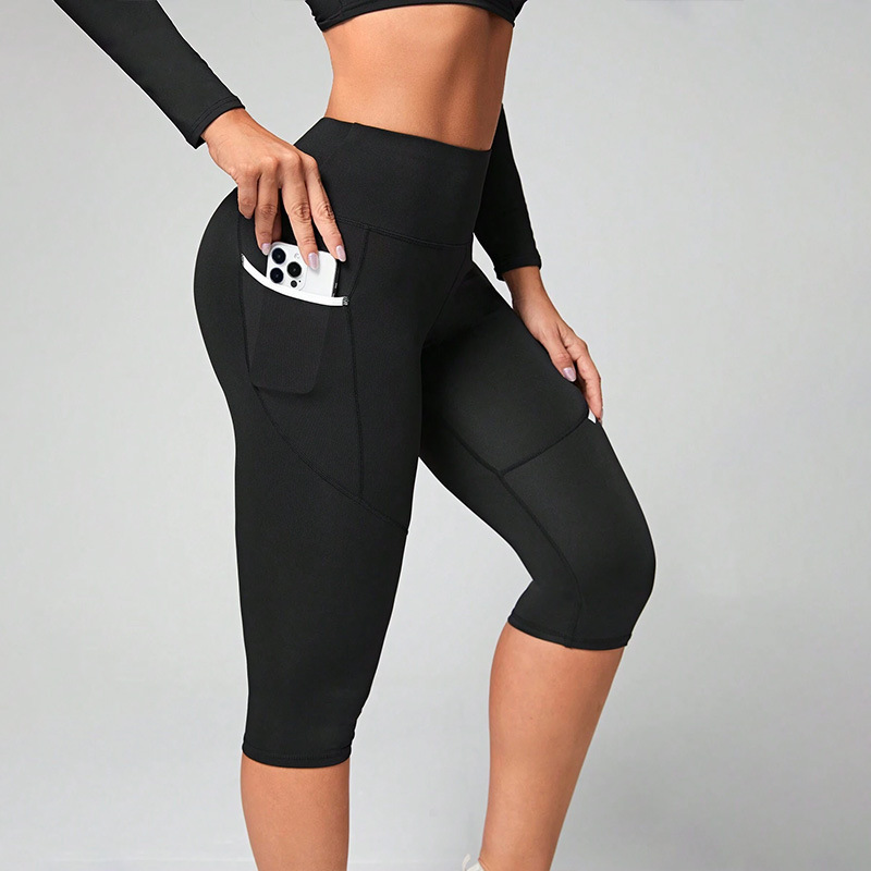 Shaping & Sweat-Wicking Leggings - Image 4